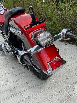 Harley-Davidson Softail Heritage Classic - 19