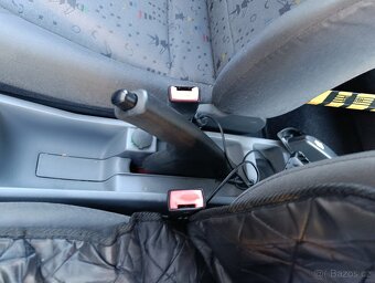 Škoda fabie 1.4 MPI 44 kW - 19