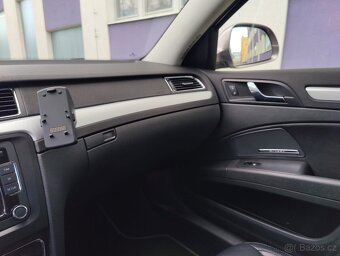 Škoda Superb 2,0 TDi 4x4 / 125 kW / - 19