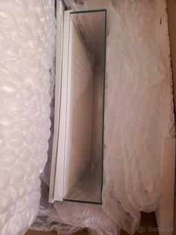 Prodám atypické akvárium 55x55x11cm - 19