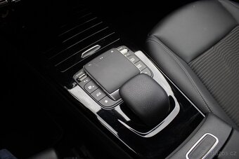 Mercedes-Benz CLA Shooting Brake - 19