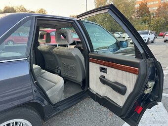 Audi 100 C3 2.2E R5 101 kW - 19