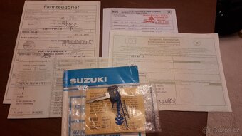 Suzuki GSXR 750 - 19