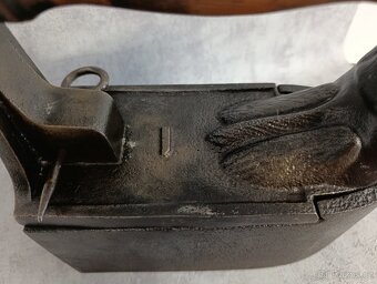 Obrovská komínová velmi stará sbírková žehlička DRAK 9,65kg - 19
