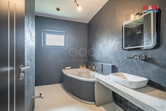 Prodej rodinného domu 137 m², pozemek 1245 m² Zichovec - 19