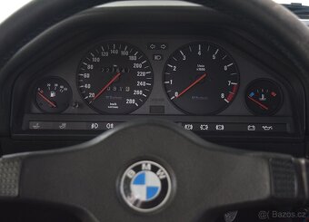 BMW E30 325i - 19