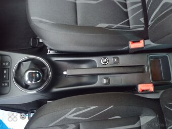 Škoda fabia kombi 1.2 TSI  99. tis. km - 19