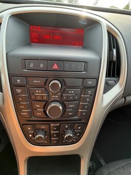 OPEL ASTRA 1.4 T 88KW  R.2014 5DV - 19