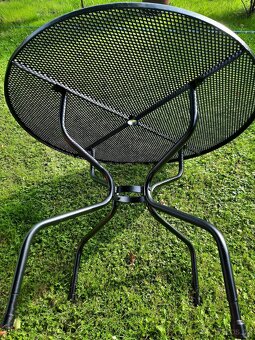 Kovový stůl- tahokov 2 ks,hliníková křesílka 4 ks,plast.křes - 19