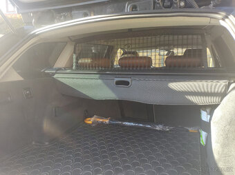 BMW E91 330XD automat 4x4 silný 170kW, 6 válec,prostorný - 19