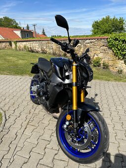 YAMAHA MT-09SP - 19