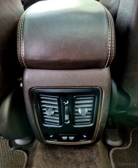 Jeep Grand Cherokee 3,0 CRD 4x4 Summit - 19