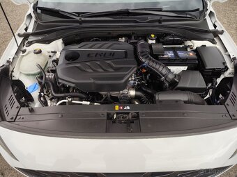 Hyundai i30.Comfort,1.6CRDI.85kw.R.V.1/2022.Km 80 200 - 19