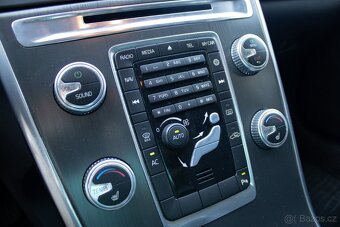 Volvo XC60 D3 Kinetic Geartronic - 19