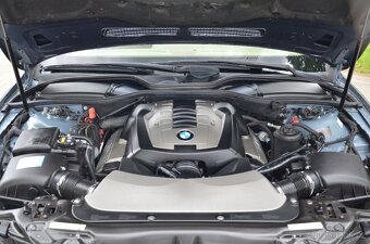BMW 750i (E65) 4.8 V8, LPG, 270 kW, r.v. 2007 - 19
