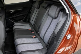 Peugeot 3008 1.6 THP S&S Allure EAT6 - 19