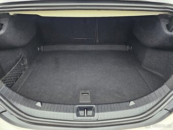 MERCEDES-BENZ CLA 2017 200D 100kW,NAVI,VÝHŘEVY,PARK.KAMERA - 19