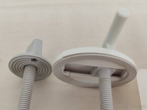 WC - záchodové prkénko, sedadlo 50,-Kč - 19