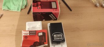 Staré fotoaparáty, kamera a príslušenství - 19