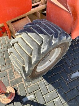 Terénní nůžková plošina JLG 3394 RT - 19