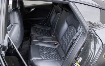Audi A7 Sportback 3.0BiTDI V6 S-Line Quattro 235kW TipTronic - 19