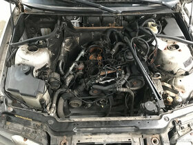 BMW 3 E46 COMPACT 2002 - díly - 19