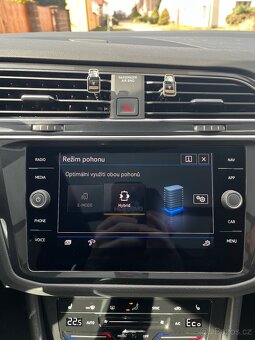 Tiguan R-Line 1.4 TSI eHybrid 180 kW - 19
