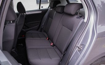 Volkswagen Golf 1.4 59kW M5 MODEL 2010 - 19