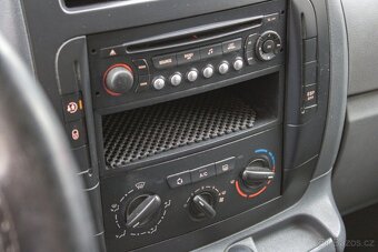 Citroën Jumpy 2.0 HDi L2 5/9m aj na splátky - 19
