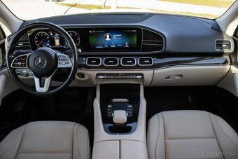 Mercedes-Benz GLE SUV 300 d 4MATIC A/T - 19