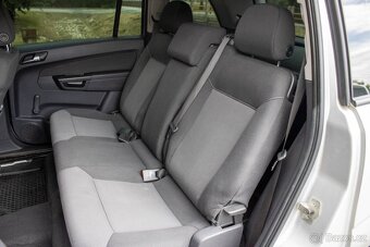 OPEL ZAFIRA 1.8 XER 103kW 2009 - 19