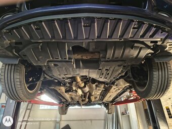 Honda Accord 2.0 Vtec 114kW 1.majitel/serviska/7G/sedan - 19