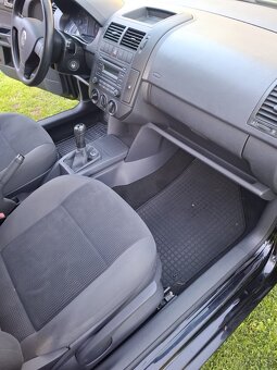 Prodám Volkswagen Polo - 19