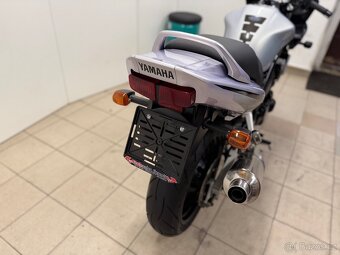 YAMAHA FZS 600 S FAZER,TOP - 19