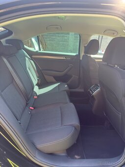 Škoda Superb 3 2.0 TDI 110kw MATRIX TAŽNÉ VIRTUAL 2021 - 19