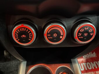 Prodám velmi zachovalé Mitsubishi ASX. - 19