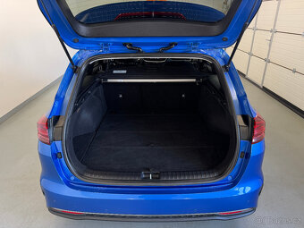 Kia Cee´d  SW 1.5TGDI 118 kW Exclusive rv.11/2021 - 19