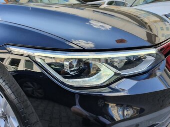 VW Golf 8 Variant Life 2.0TDI 110kW DSG Ambient FULL LED ACC - 19