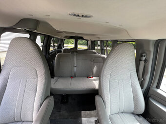 Chevrolet Express minibus 6.0V8, 8 míst, 41 000 km, 1 majite - 19