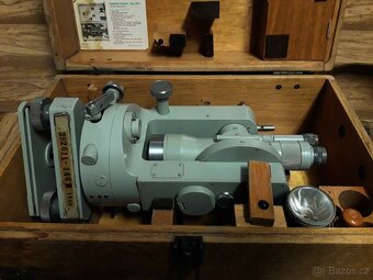 Carl Zeiss Jena Theo 020 –historický theodolit, kufr, návody - 19
