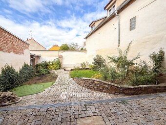 Prodej bytu 4+kk, 95 m², se zahradou 101m² a terasou, histor - 19