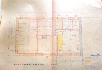 Janov - zemědělská usedlost se stodolou a pozemky 11 612 m2 - 19