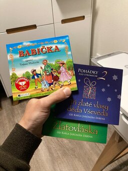 Hudební CD - první polovina seznamu - 19