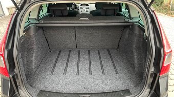 Renault Mégane, 1.5 DCI 78 KW // PANORAMA // RV 3/2008 - 19