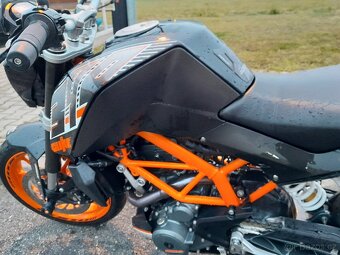 KTM Duke 390 ABS, 2016, 21tis.km, ZIMNÍ CENA - 19