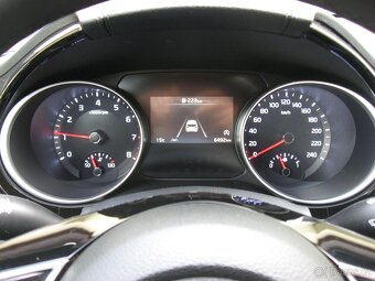 Kia Ceed 1.5i T-GDI 160PS Edice 30 - 19