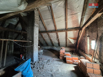 Prodej rodinného domu, 188 m², Králův Dvůr, ul. 5. května - 19