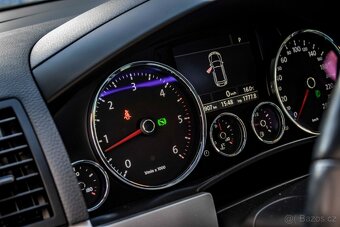 Volkswagen Touareg 3.0 V6 TDI DPF Tiptronic - 19