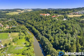 Chata v Choceradech s okouzlujícím výhledem - 19