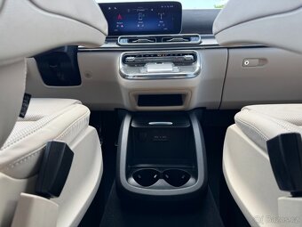Mercedes-Benz Třídy V 300 d 4MATIC EXCLUSIVE/AMG/L - 19